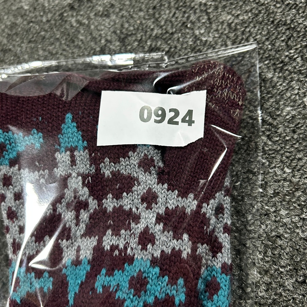 Pendleton Merino Wool Touchscreen Gloves Unisex One Size Burgundy Fair Isle Exc - Picture 5 of 5